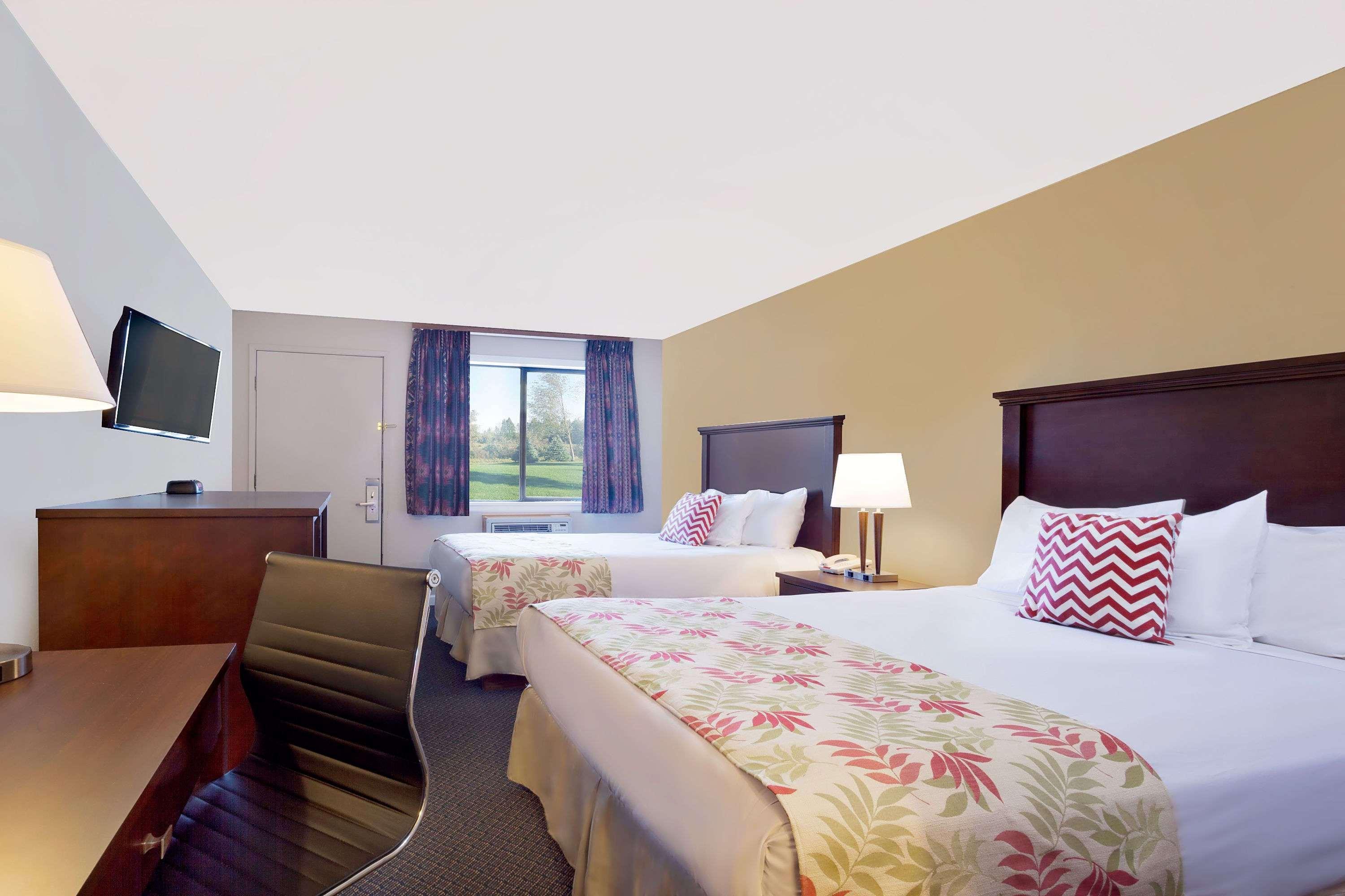 Days Inn By Wyndham Lakewood South Tacoma מראה חיצוני תמונה